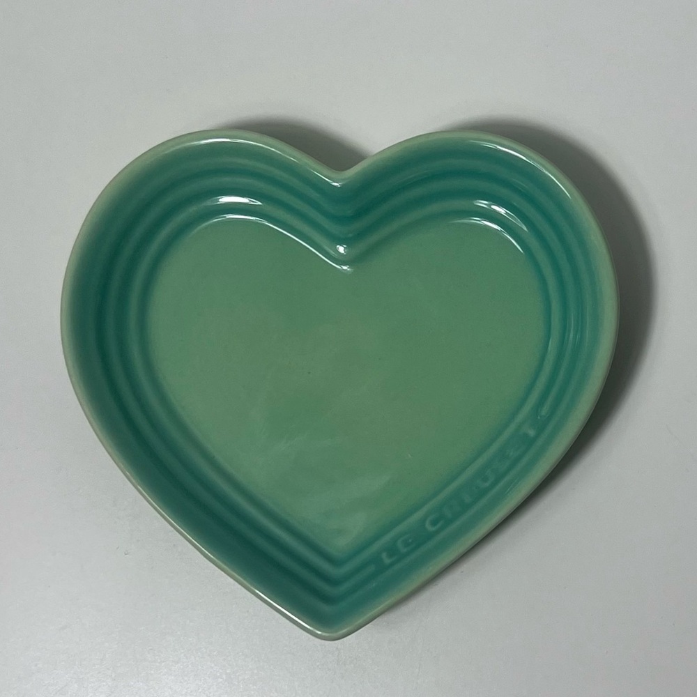 Le Creuset Stoneware Heart Shaped Trinket Dish Plate Tray Bowl - Picture 2 of 7